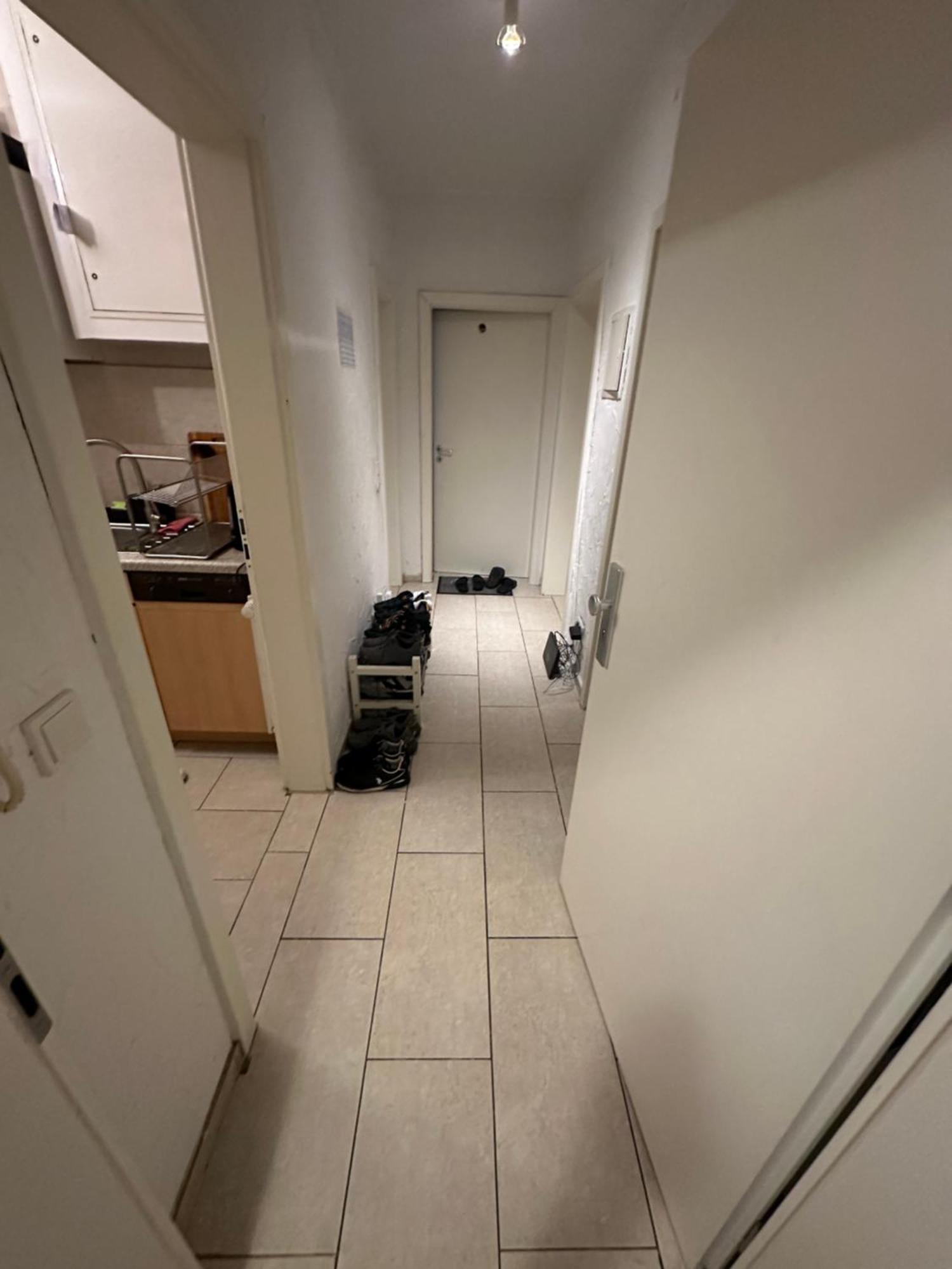 Schoenes Zimmer In Bahnhofsnaehe In Einer Wohnung Mit Grosser Terrasse Gießen Exterior foto